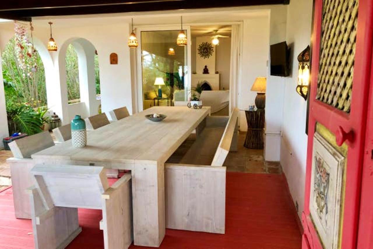Villa Enchanting Benalmadena: Private Pool Retreat *