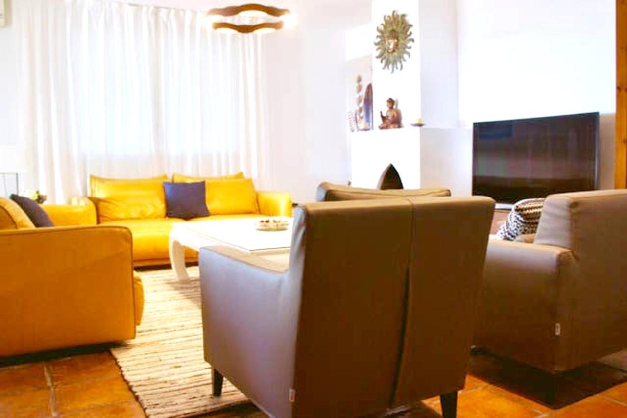 Villa Enchanting Benalmadena: Private Pool Retreat