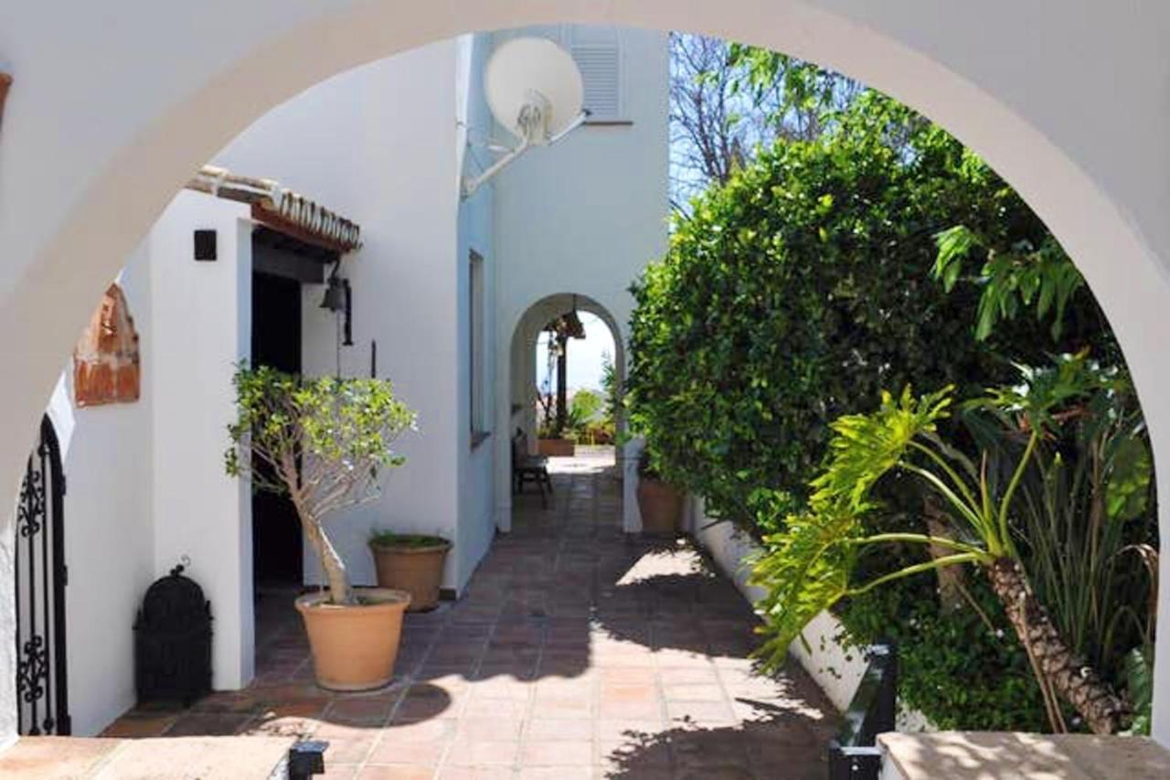 Enchanting Benalmadena: Private Pool Retreat